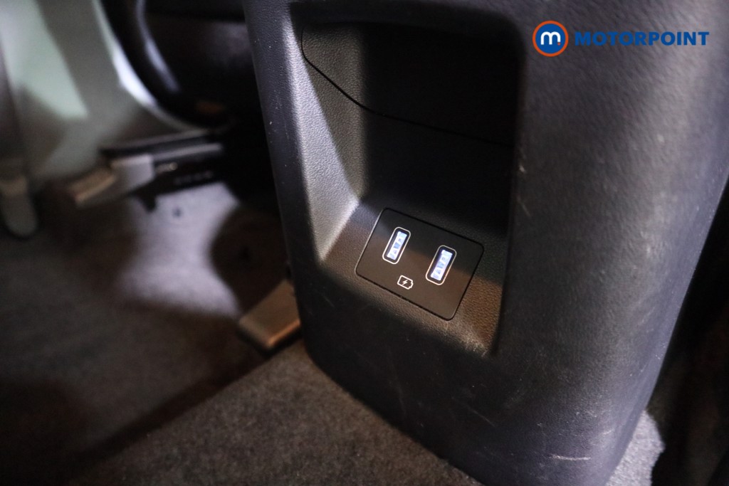 Hyundai Tucson Se Connect Manual Petrol SUV - Stock Number (1588150) - 16th supplementary image