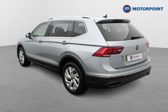Volkswagen Tiguan Allspace Life Automatic Diesel SUV - Stock Number (1588184) - Passenger side rear corner