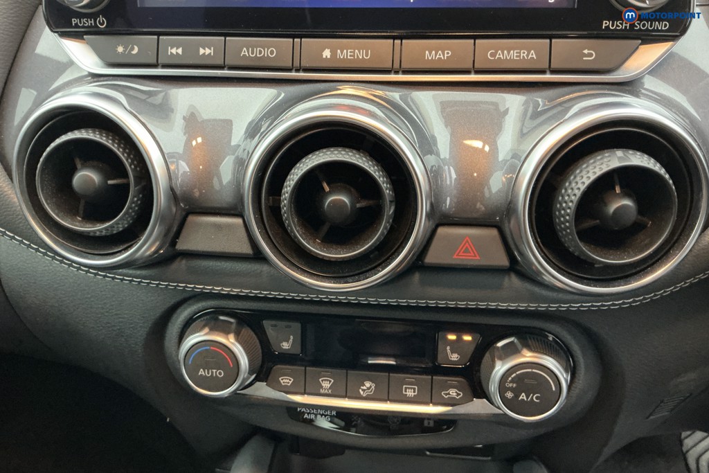 Nissan Juke Tekna Automatic Petrol SUV - Stock Number (1588382) - 15th supplementary image