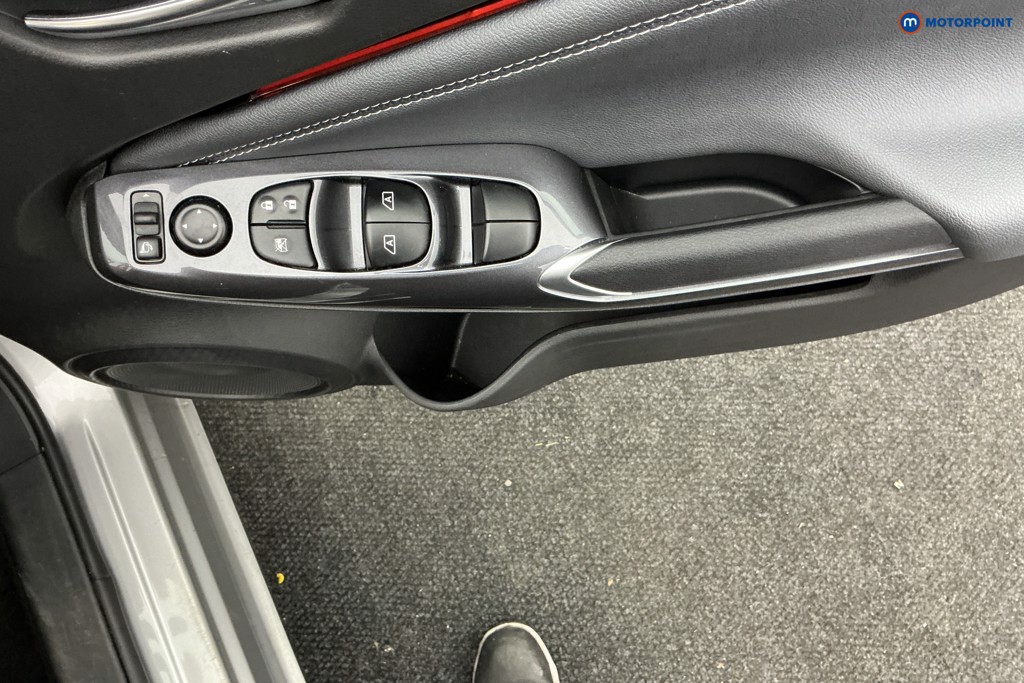 Nissan Juke Tekna Automatic Petrol SUV - Stock Number (1588382) - 21st supplementary image