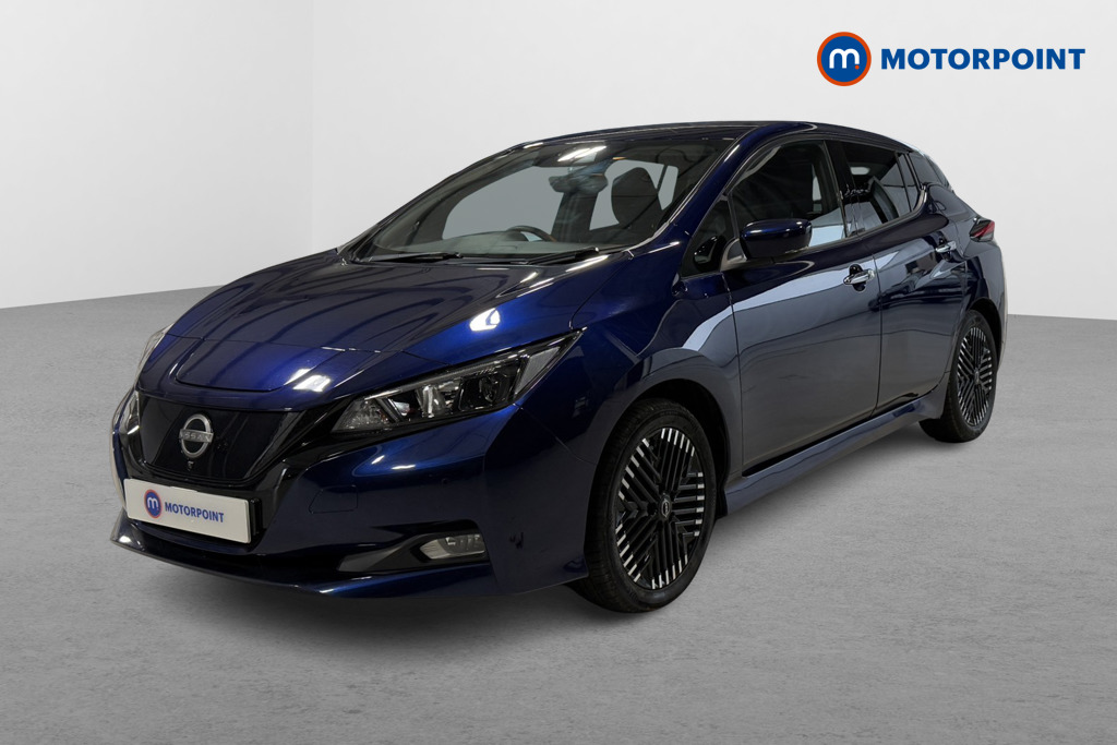 Nissan Leaf N-Connecta Automatic Electric Hatchback - Stock Number (1589319) - Passenger side front corner