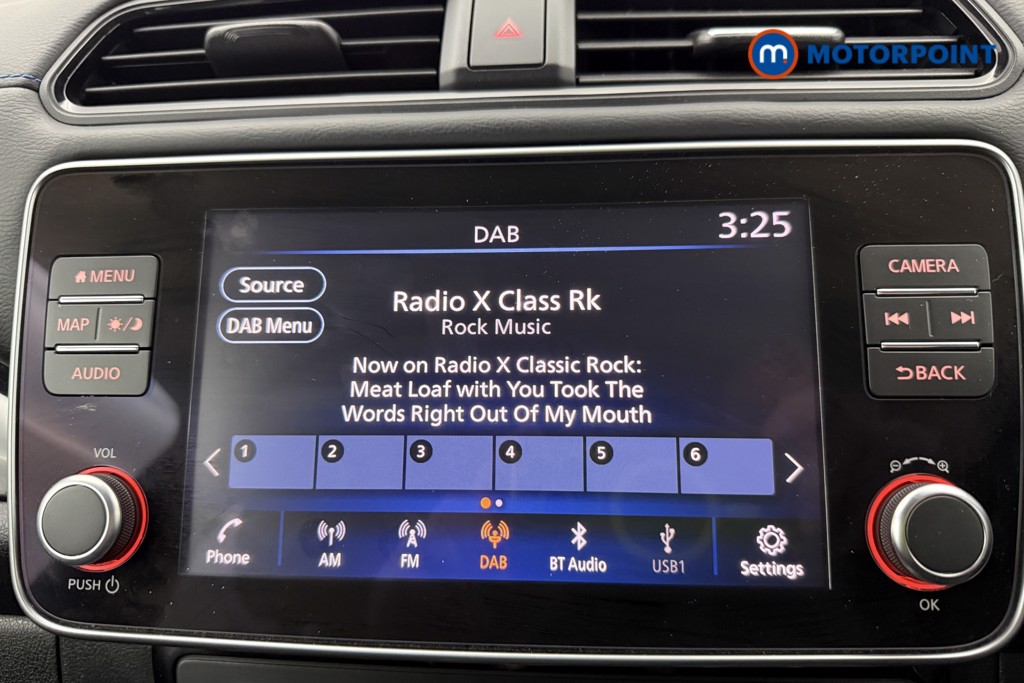 Nissan Leaf N-Connecta Automatic Electric Hatchback - Stock Number (1589542) - 4th supplementary image