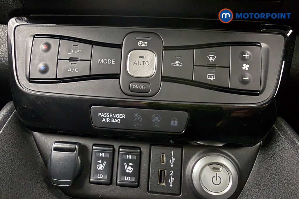 Nissan Leaf N-Connecta Automatic Electric Hatchback - Stock Number (1589542) - 16th supplementary image