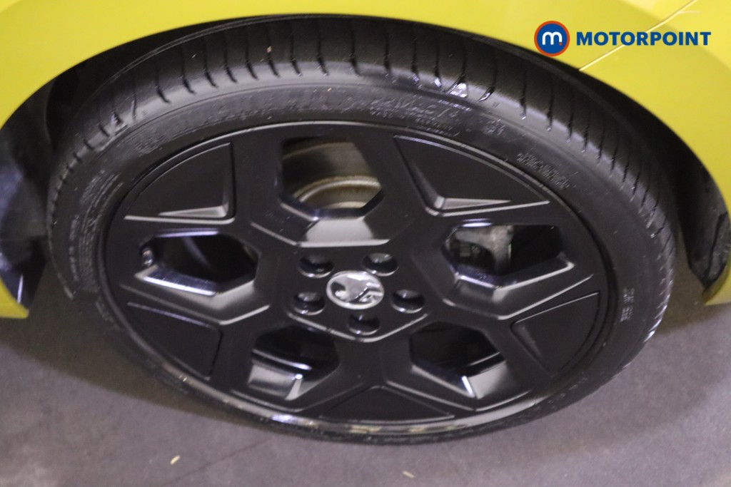 Vauxhall Astra Ultimate Automatic Petrol Hatchback - Stock Number (1589850) - 9th supplementary image