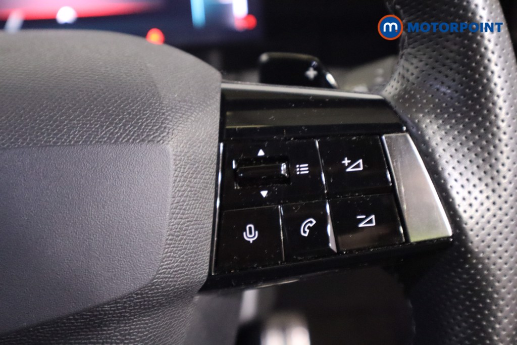 Vauxhall Astra Ultimate Automatic Petrol Hatchback - Stock Number (1589850) - 18th supplementary image