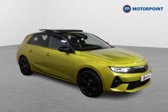 Vauxhall Astra Ultimate Automatic Petrol Hatchback - Stock Number (1589850) - Drivers side front corner