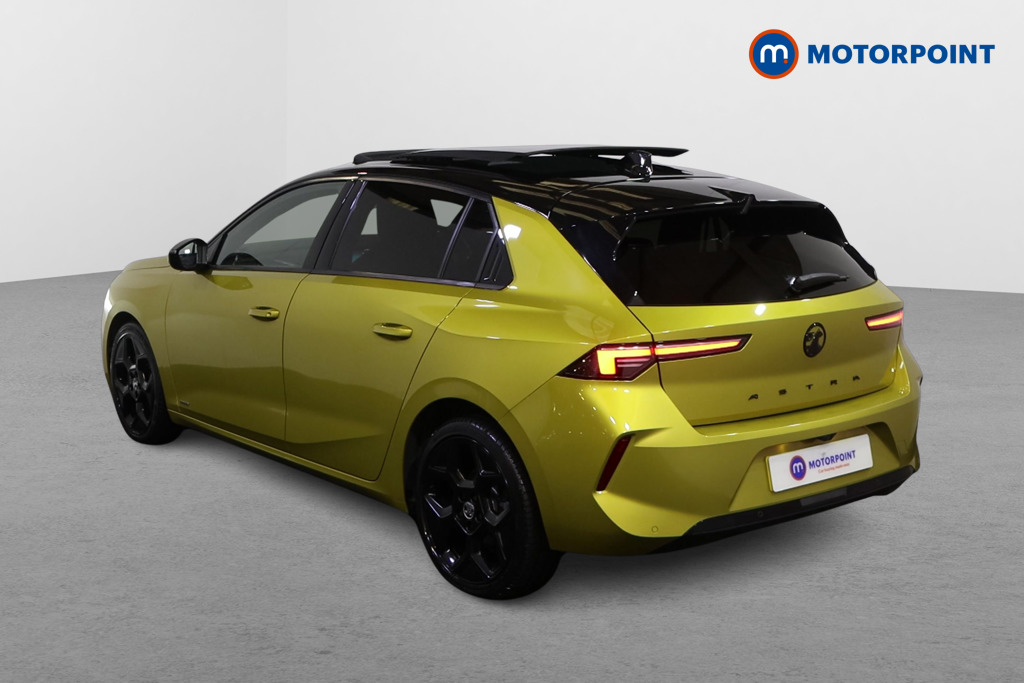 Vauxhall Astra Ultimate Automatic Petrol Hatchback - Stock Number (1589850) - Passenger side rear corner