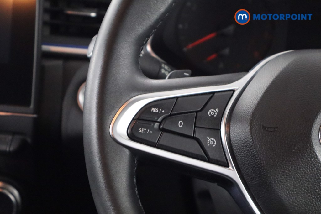 Renault Captur Iconic Automatic Petrol SUV - Stock Number (1589867) - 7th supplementary image