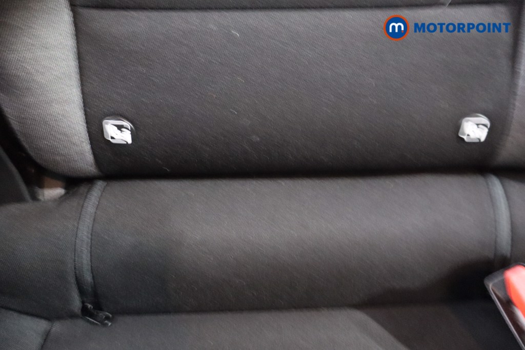 Renault Captur Iconic Automatic Petrol SUV - Stock Number (1589867) - 27th supplementary image