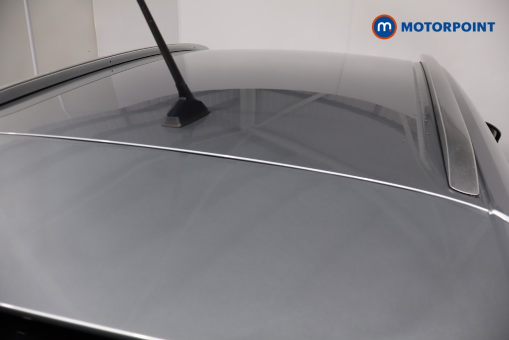 Renault Captur Iconic Automatic Petrol SUV - Stock Number (1589867) - 33rd supplementary image