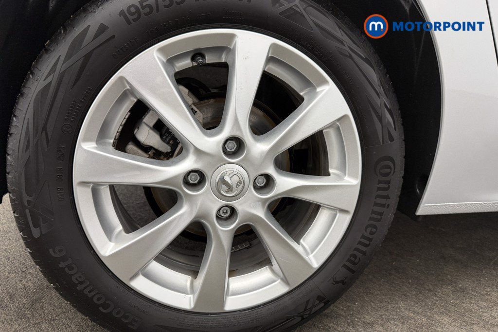 Vauxhall Corsa Design Automatic Petrol Hatchback - Stock Number (1590283) - 8th supplementary image