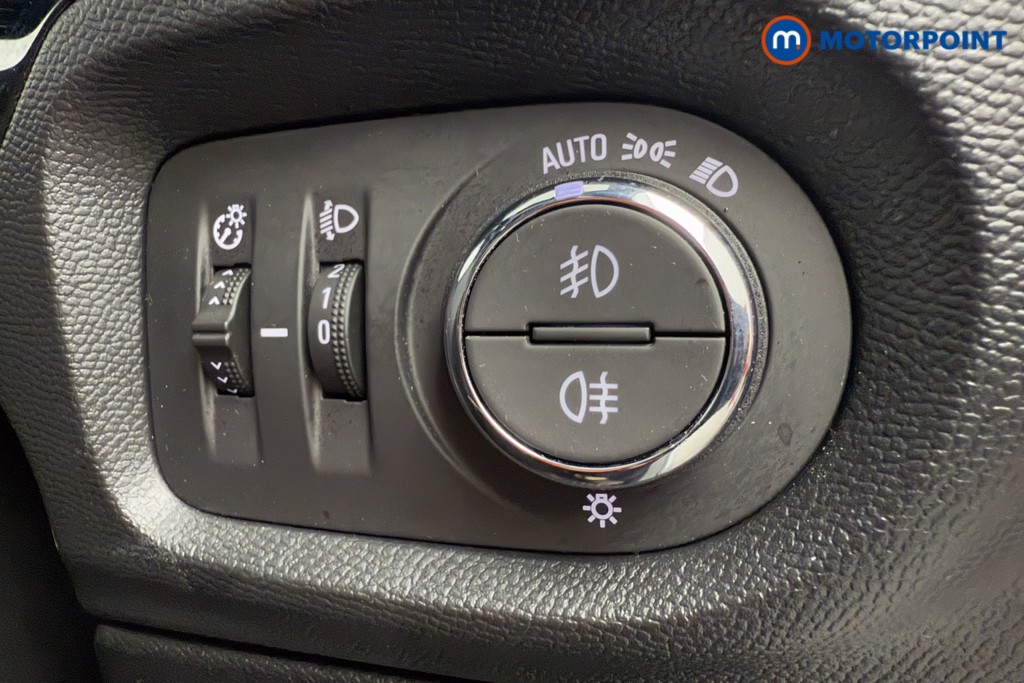 Vauxhall Corsa GS Automatic Petrol Hatchback - Stock Number (1590304) - 16th supplementary image