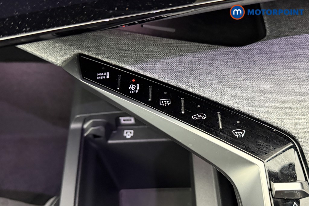 Peugeot 3008 GT Automatic Petrol SUV - Stock Number (1590535) - 13th supplementary image