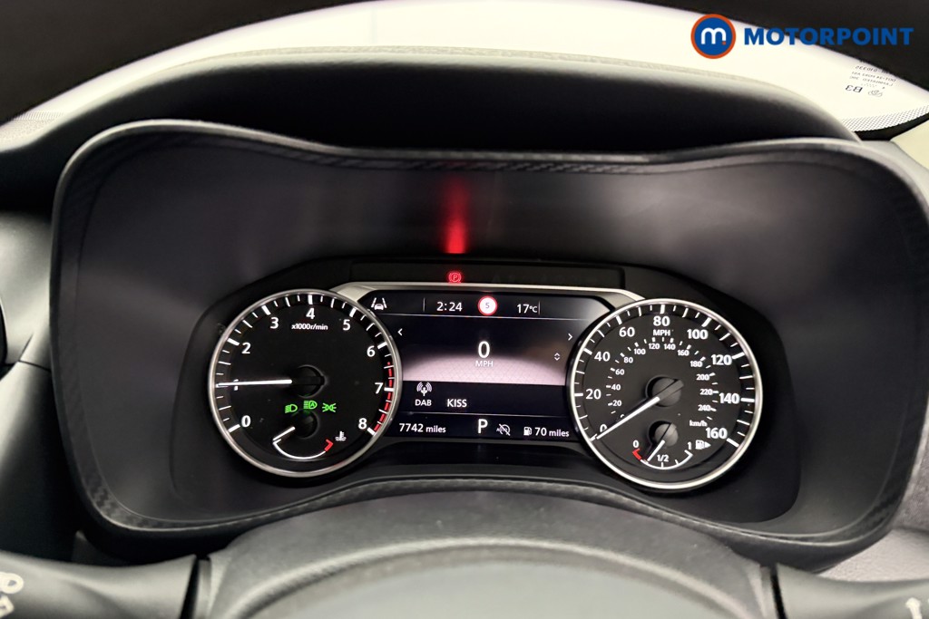 Nissan Juke Acenta Premium Automatic Petrol SUV - Stock Number (1591236) - 4th supplementary image