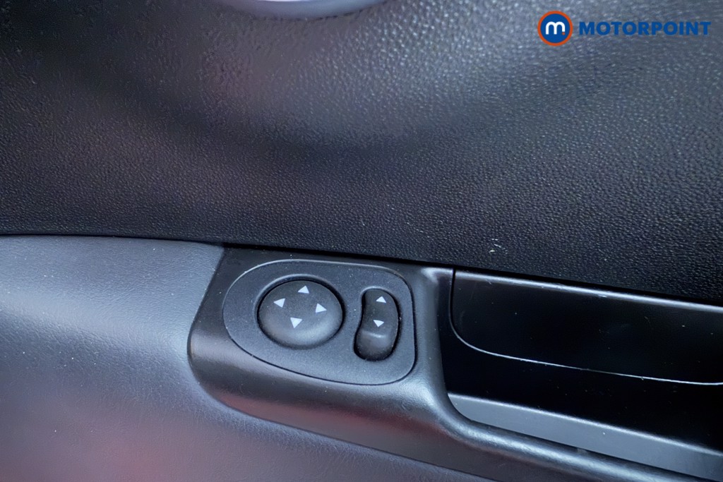 Abarth 595 Turismo Automatic Petrol Hatchback - Stock Number (1591552) - 18th supplementary image