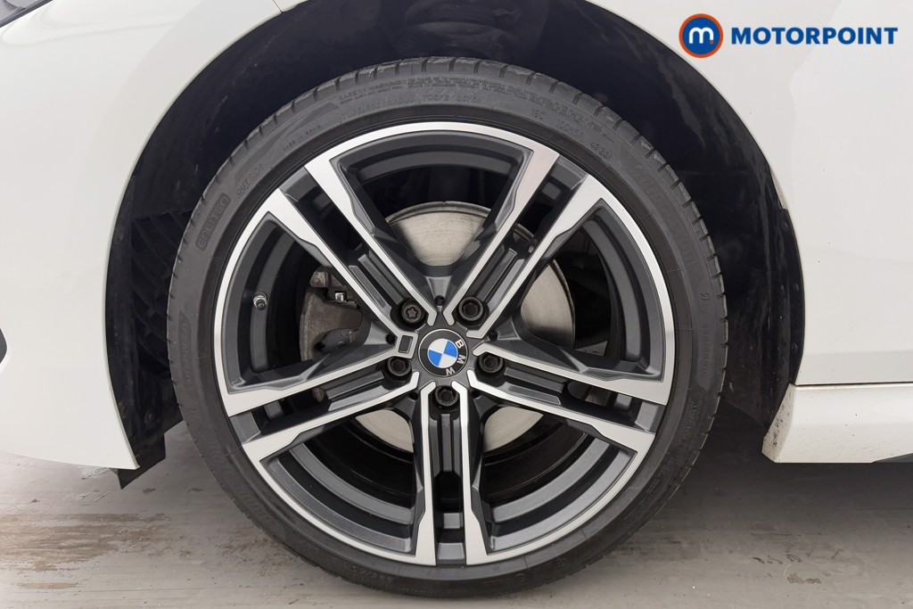 BMW 2 Series M Sport Manual Petrol Saloon - Stock Number (1592827) - 39th supplementary image