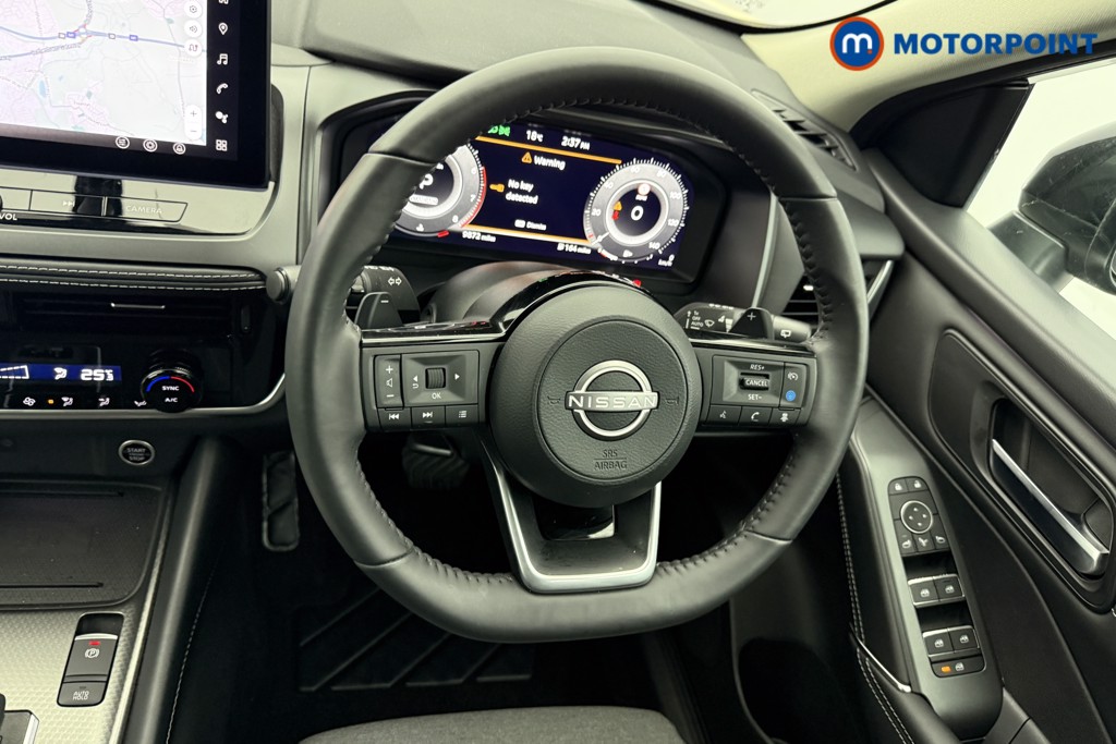 Nissan Qashqai N-Connecta Automatic Petrol SUV - Stock Number (1593200) - 2nd supplementary image