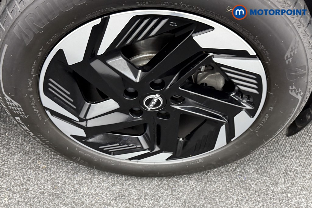 Nissan Qashqai N-Connecta Automatic Petrol SUV - Stock Number (1593200) - 29th supplementary image