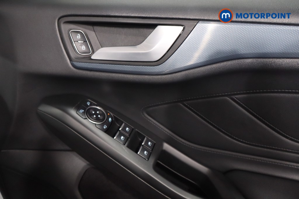Ford Focus Active X Automatic Diesel Hatchback - Stock Number (1594055) - 23rd supplementary image