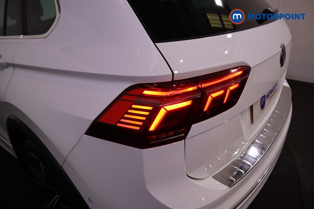 Volkswagen Tiguan R-Line Automatic Diesel SUV - Stock Number (1594093) - 30th supplementary image
