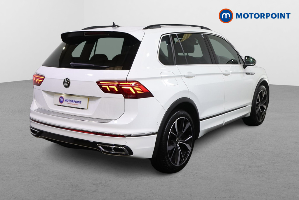 Volkswagen Tiguan R-Line Automatic Diesel SUV - Stock Number (1594093) - Drivers side rear corner