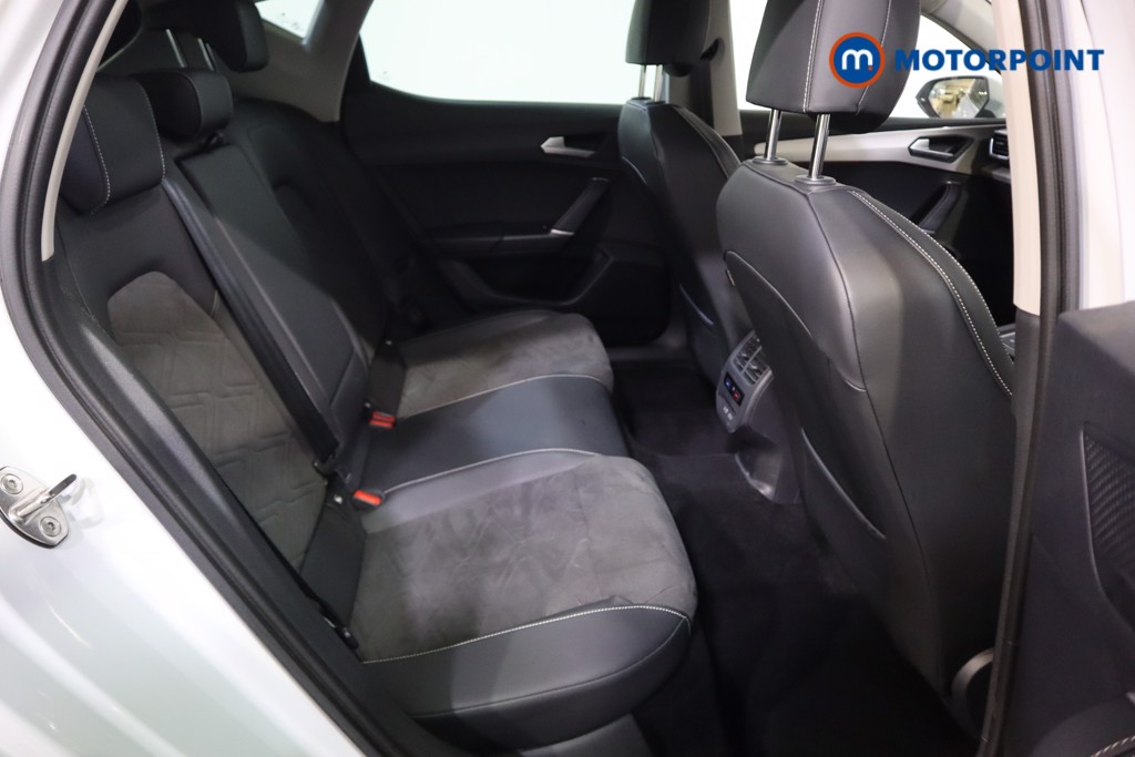 Seat Leon Xcellence Automatic Petrol Plug-In Hybrid Hatchback - Stock Number (1594370) - 7th supplementary image