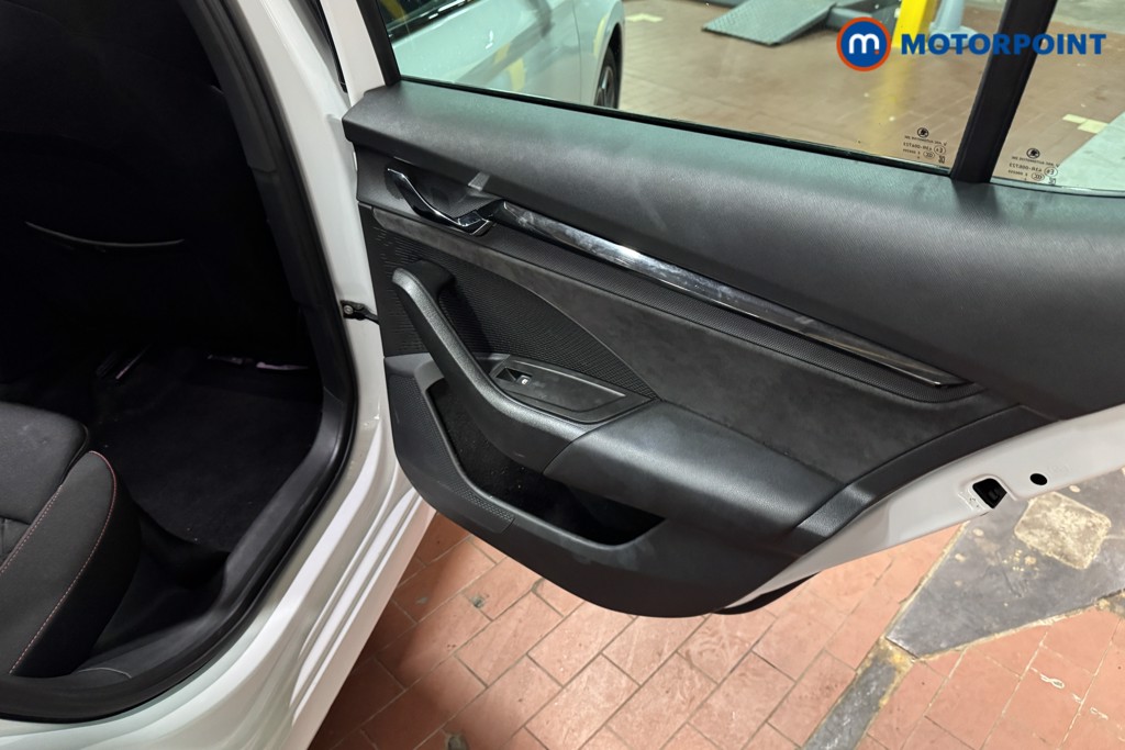 Skoda Octavia VRS Automatic Petrol Plug-In Hybrid Hatchback - Stock Number (1511592) - 26th supplementary image