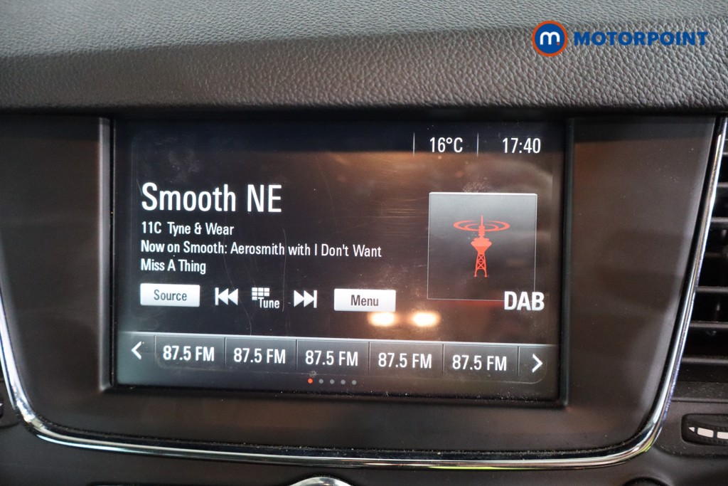 Vauxhall Astra Griffin Edition Manual Petrol Hatchback - Stock Number (1554014) - 5th supplementary image