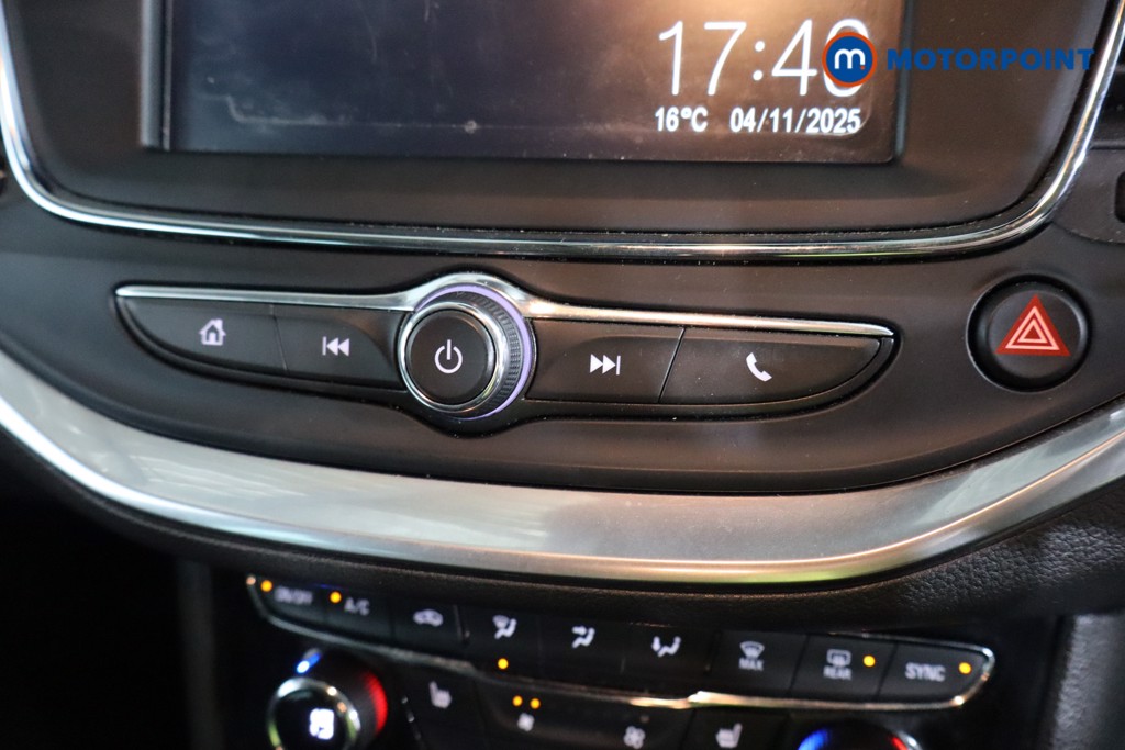 Vauxhall Astra Griffin Edition Manual Petrol Hatchback - Stock Number (1554014) - 10th supplementary image