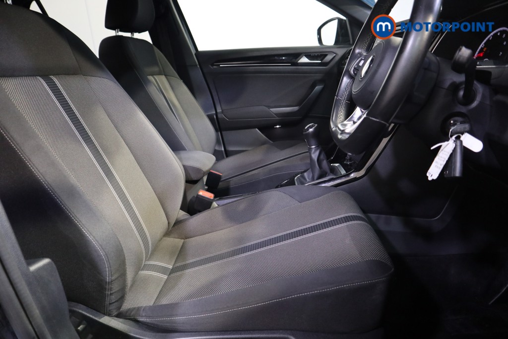 Volkswagen T-Roc Black Edition Manual Petrol SUV - Stock Number (1574639) - 14th supplementary image