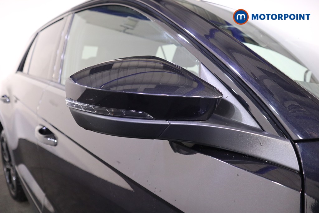 Volkswagen T-Roc Black Edition Manual Petrol SUV - Stock Number (1574639) - 29th supplementary image