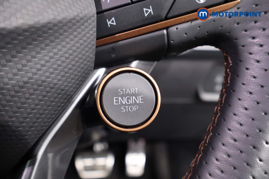 Cupra Formentor VZ2 Automatic Petrol Plug-In Hybrid SUV - Stock Number (1577155) - 13th supplementary image