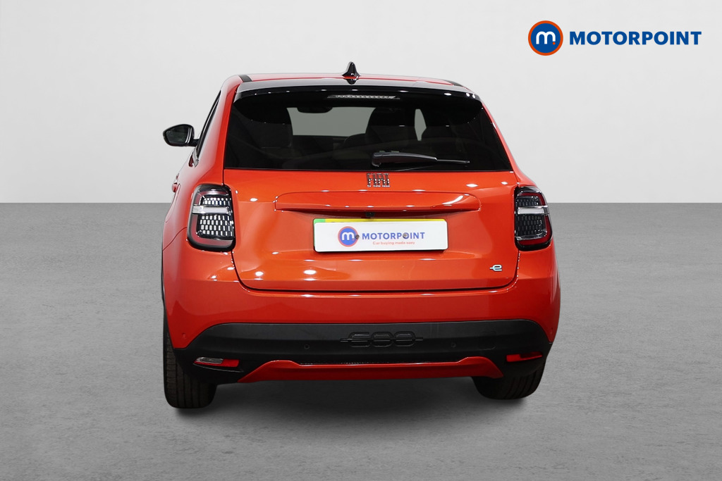 Fiat 600 La Prima Automatic Electric SUV - Stock Number (1580138) - Rear bumper