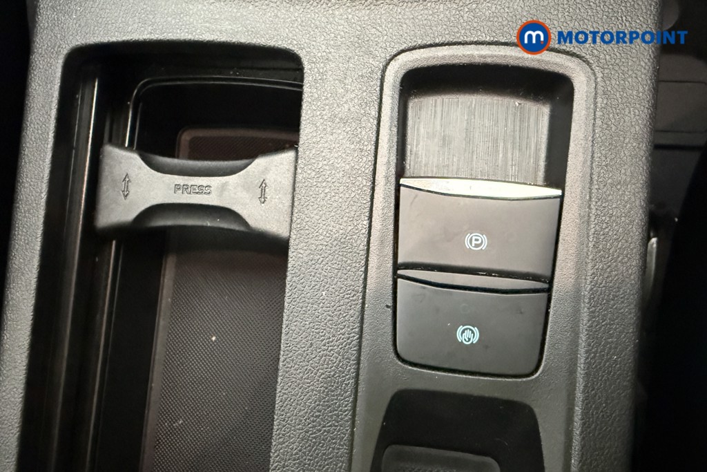 Ford Kuga St-Line X Manual Petrol SUV - Stock Number (1580559) - 25th supplementary image