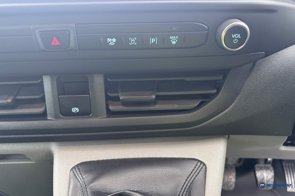 Ford Transit Custom Leader Manual Diesel Panel Van - Stock Number (1580567) - 15th supplementary image