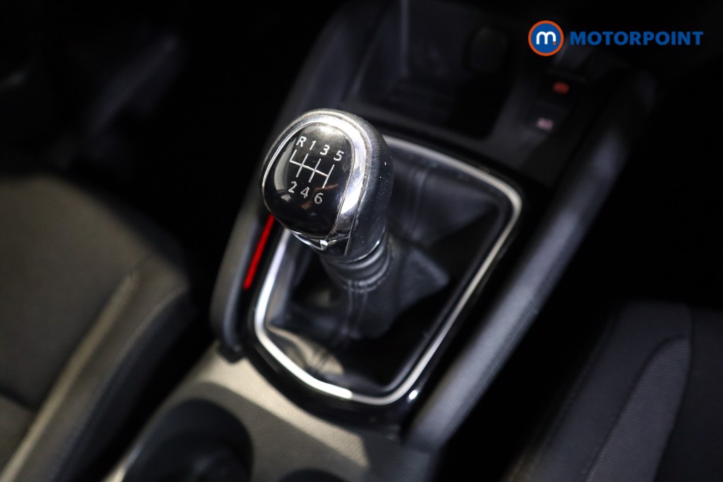 Nissan Qashqai Acenta Premium Manual Diesel SUV - Stock Number (1581580) - 9th supplementary image