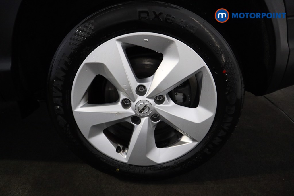 Nissan Qashqai Acenta Premium Manual Diesel SUV - Stock Number (1581580) - 21st supplementary image