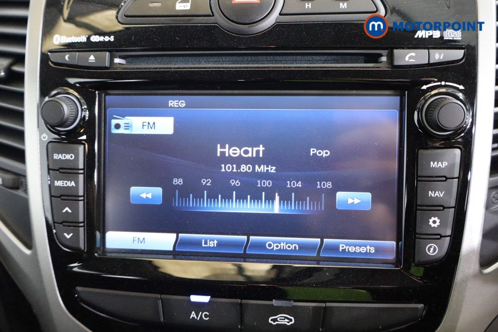 Hyundai Ix20 Se Nav Manual Diesel People Carrier - Stock Number (1584291) - 5th supplementary image