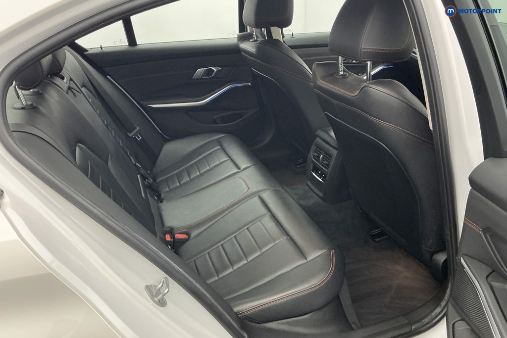 BMW 3 Series Sport Pro Automatic Petrol Plug-In Hybrid Saloon - Stock Number (1584645) - 7th supplementary image