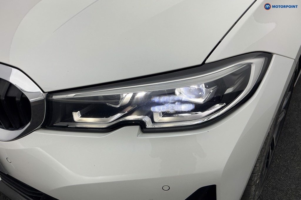 BMW 3 Series Sport Pro Automatic Petrol Plug-In Hybrid Saloon - Stock Number (1584645) - 23rd supplementary image