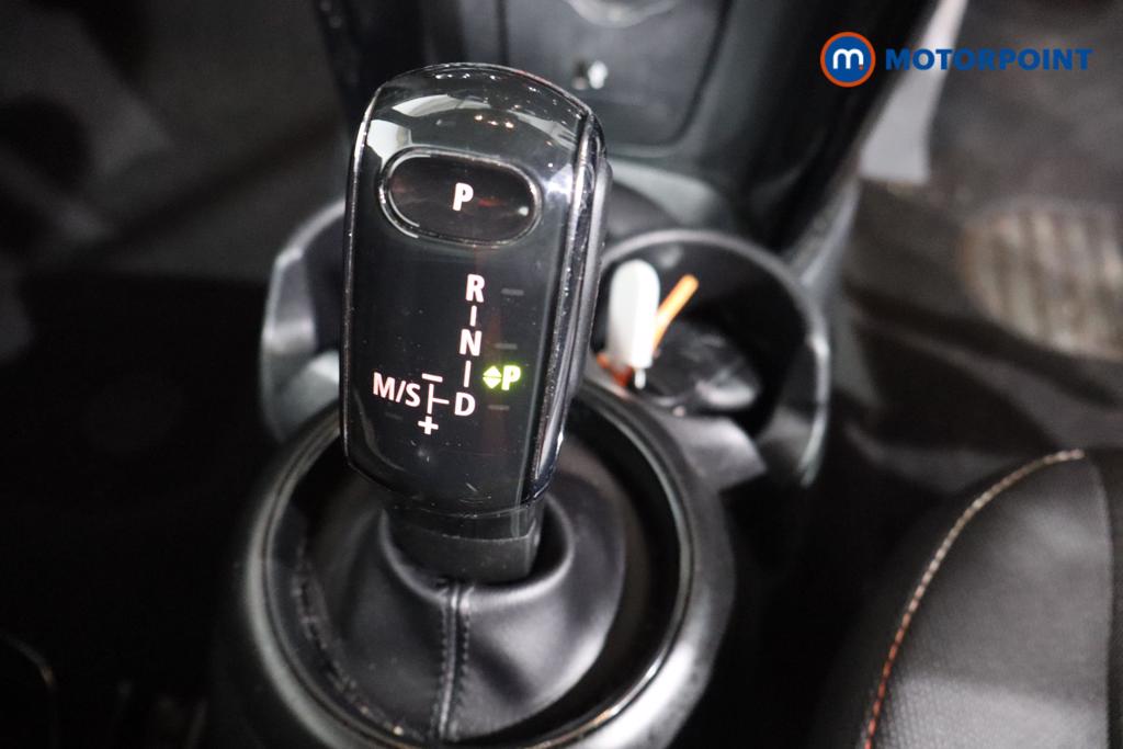 Mini Convertible Cooper Classic Automatic Petrol Convertible - Stock Number (1584805) - 5th supplementary image