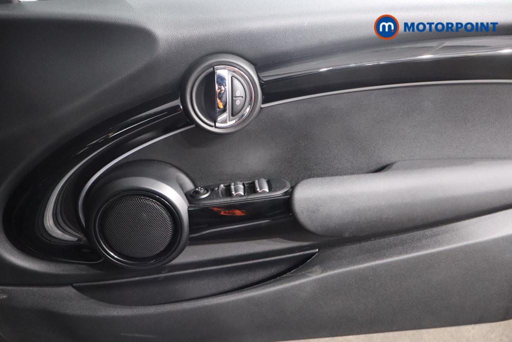 Mini Convertible Cooper Classic Automatic Petrol Convertible - Stock Number (1584805) - 10th supplementary image