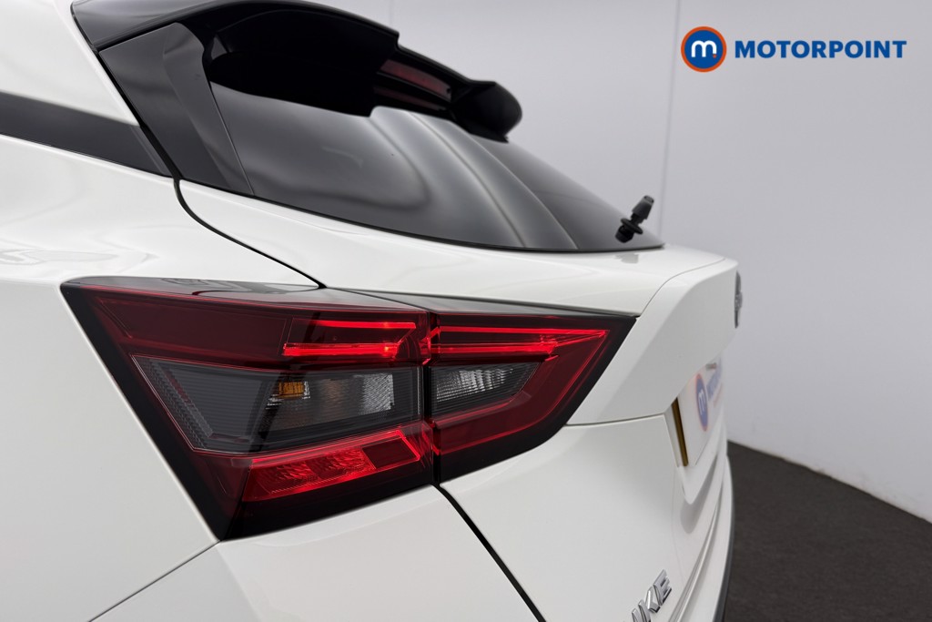 Nissan Juke N-Connecta Automatic Petrol SUV - Stock Number (1586434) - 27th supplementary image