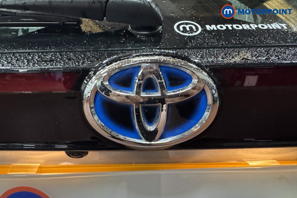 Toyota Yaris Cross Icon Automatic Petrol-Electric Hybrid Estate - Stock Number (1587244) - 23rd supplementary image