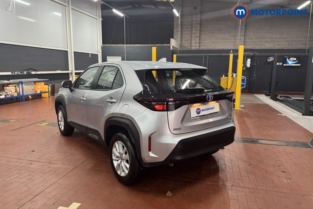 Toyota Yaris Cross Icon Automatic Petrol-Electric Hybrid Estate - Stock Number (1587244) - Passenger side rear corner
