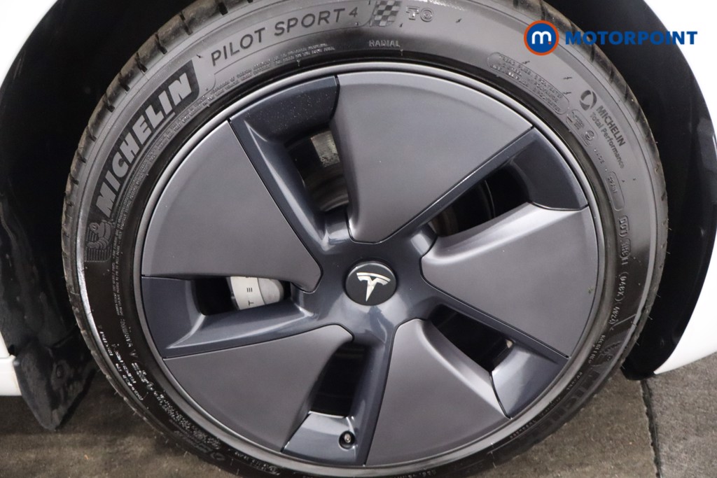 Tesla Model 3 Long Range Automatic Electric Saloon - Stock Number (1588054) - 10th supplementary image