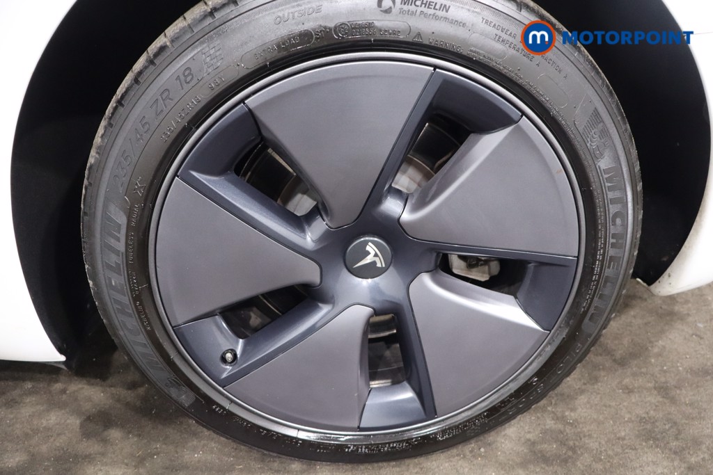 Tesla Model 3 Long Range Automatic Electric Saloon - Stock Number (1588054) - 12th supplementary image