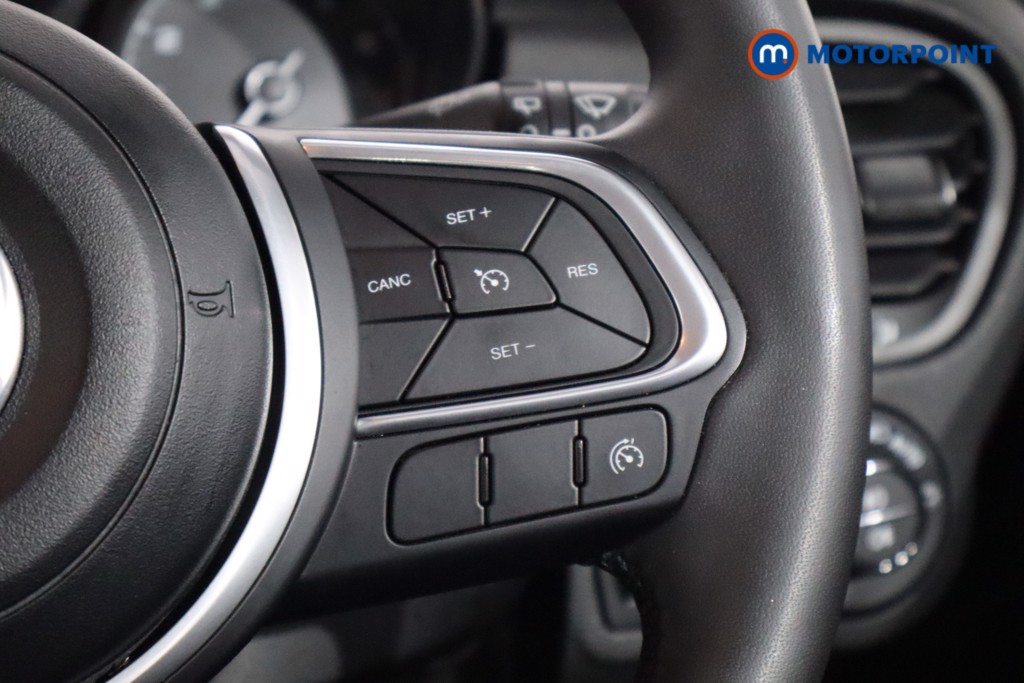 Fiat 500X Cross Manual Petrol SUV - Stock Number (1588570) - 8th supplementary image