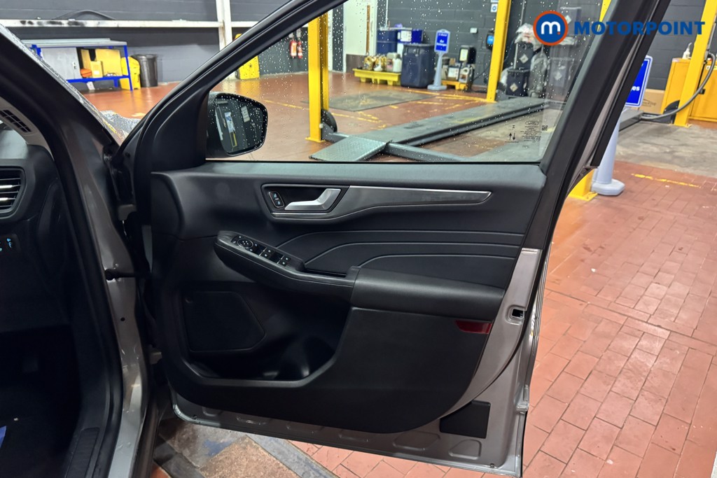 Ford Kuga Titanium Edition Automatic Diesel SUV - Stock Number (1588700) - 7th supplementary image