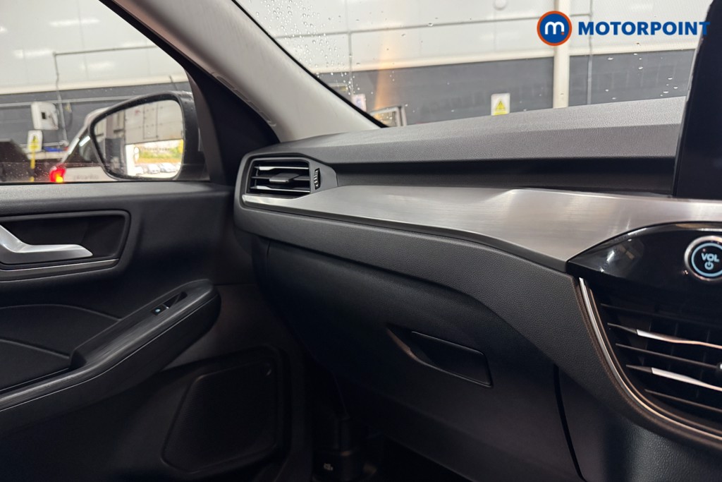 Ford Kuga Titanium Edition Automatic Diesel SUV - Stock Number (1588700) - 17th supplementary image